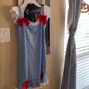 Dorthy dress Halloween costume